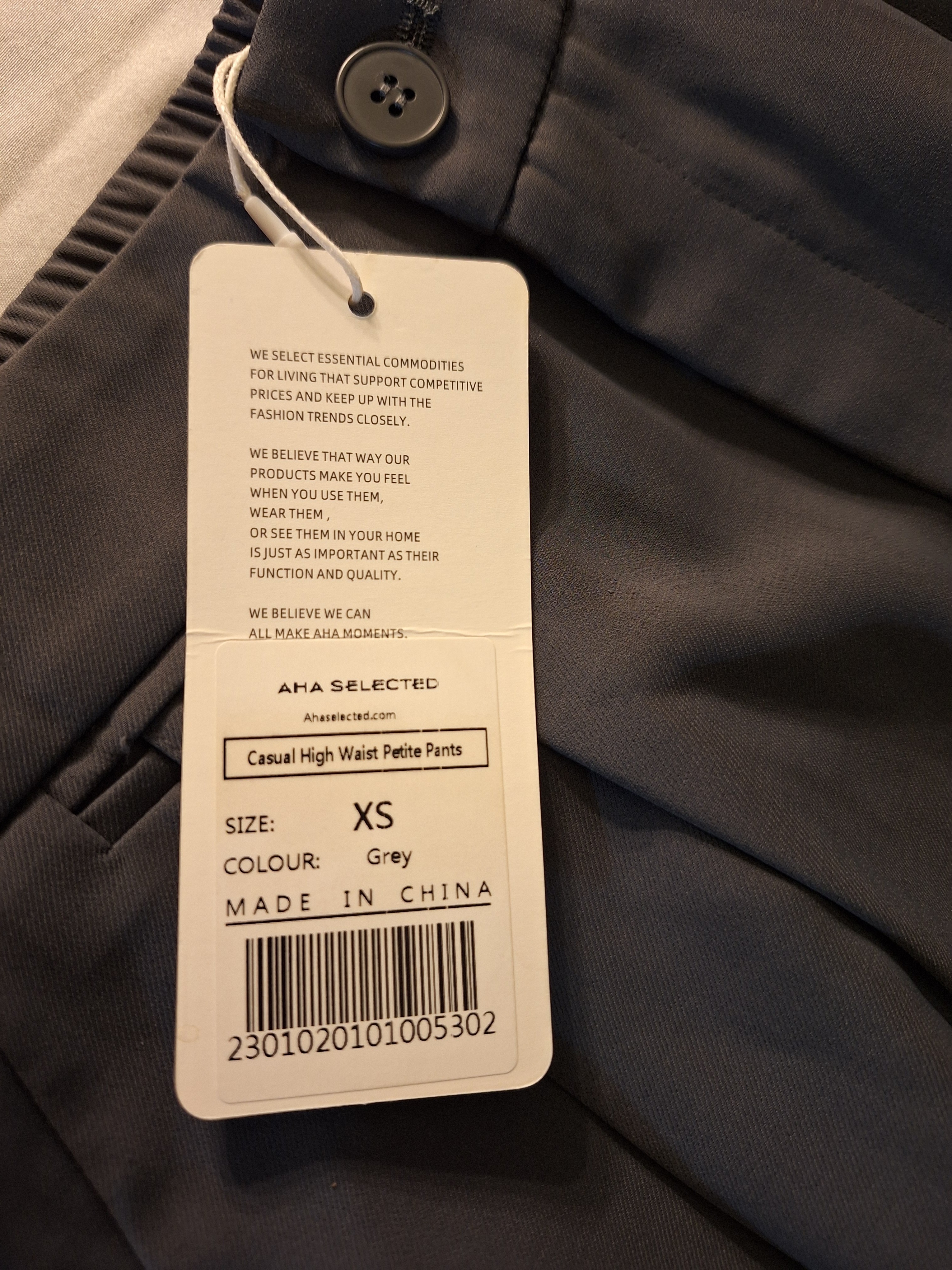 High-Waist Pleated Wide-Leg Trousers- Charcoal Gray- Xs Petite — image 4 of 8